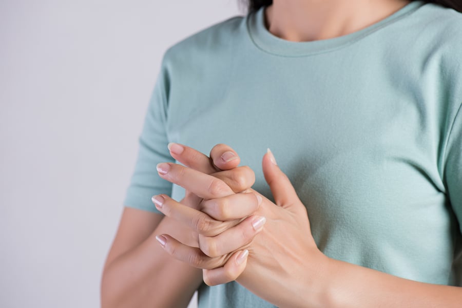 Is Cracking Your Knuckles Bad for Your Joints?